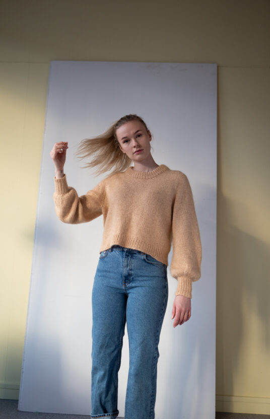 strikkeoppskrift genser dame basic