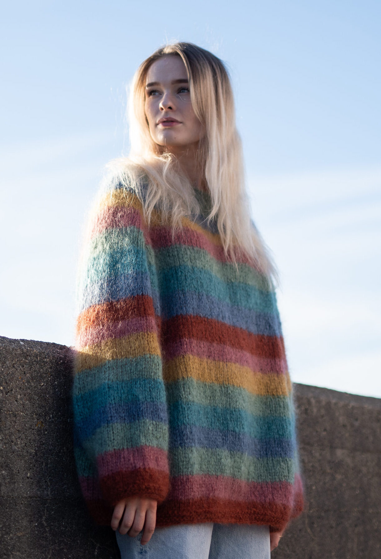 Mila Fluff sweater stripes knitting pattern - HipKnitShop strikkegenser ensfarget fluffy mohair strikk mila