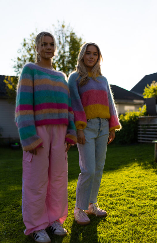 strikkegenser fargerik striper i fluff mohair. Inspirasjon strikkegenser jente ungdom dame