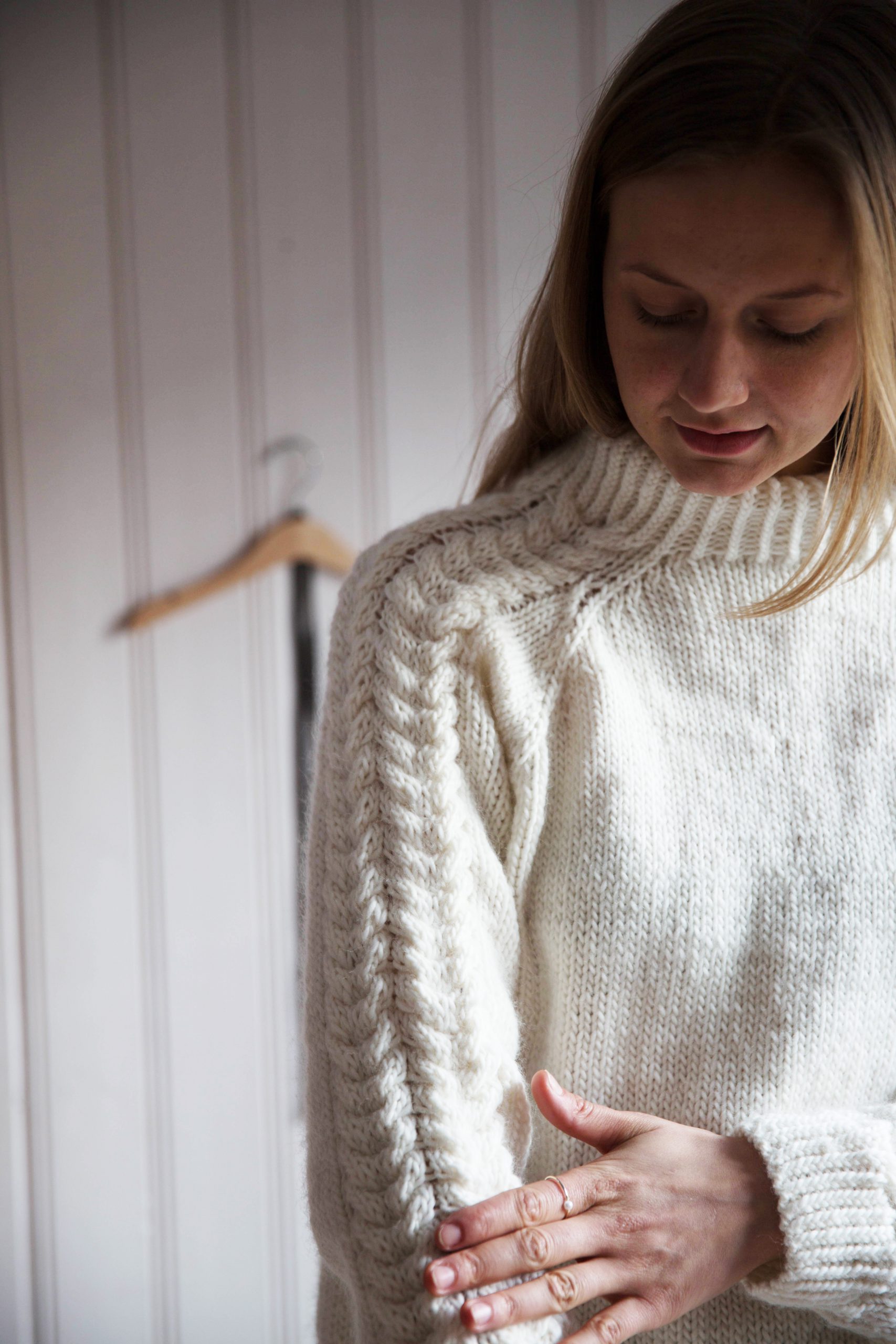  - The Catharina Sweater | Kniting kit | Womens turtleneck sweater - 09/04/2018