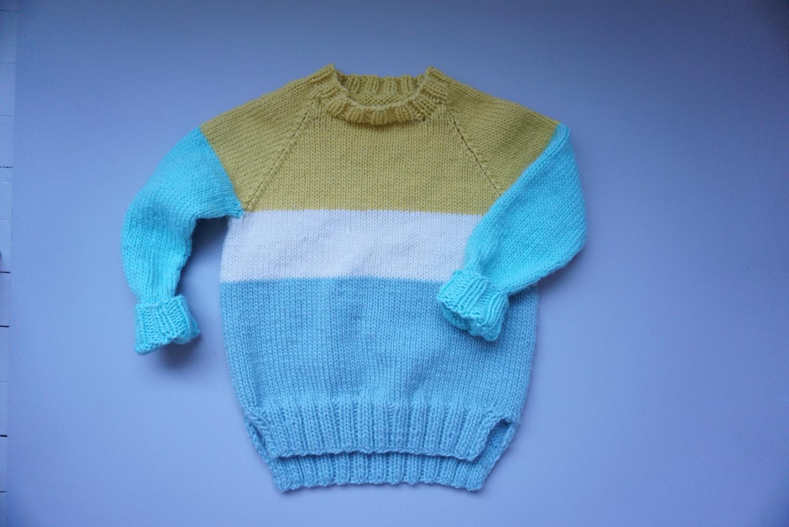 jubelgenser barn - Jubel sweater kids | Knitting kit for kids sweater- by HipKnitShop - 12/02/2018