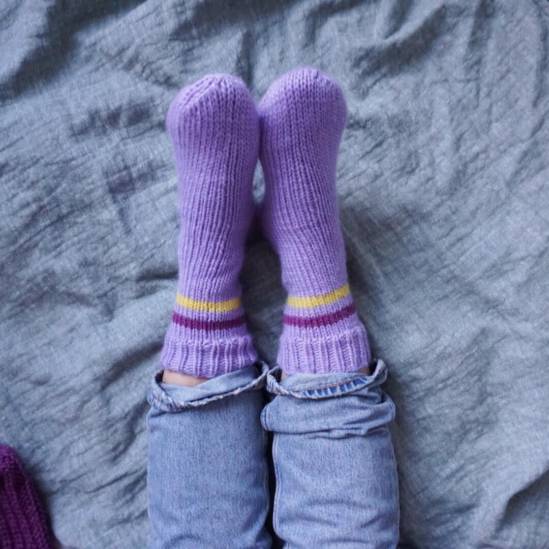 easy knitting pattern socks