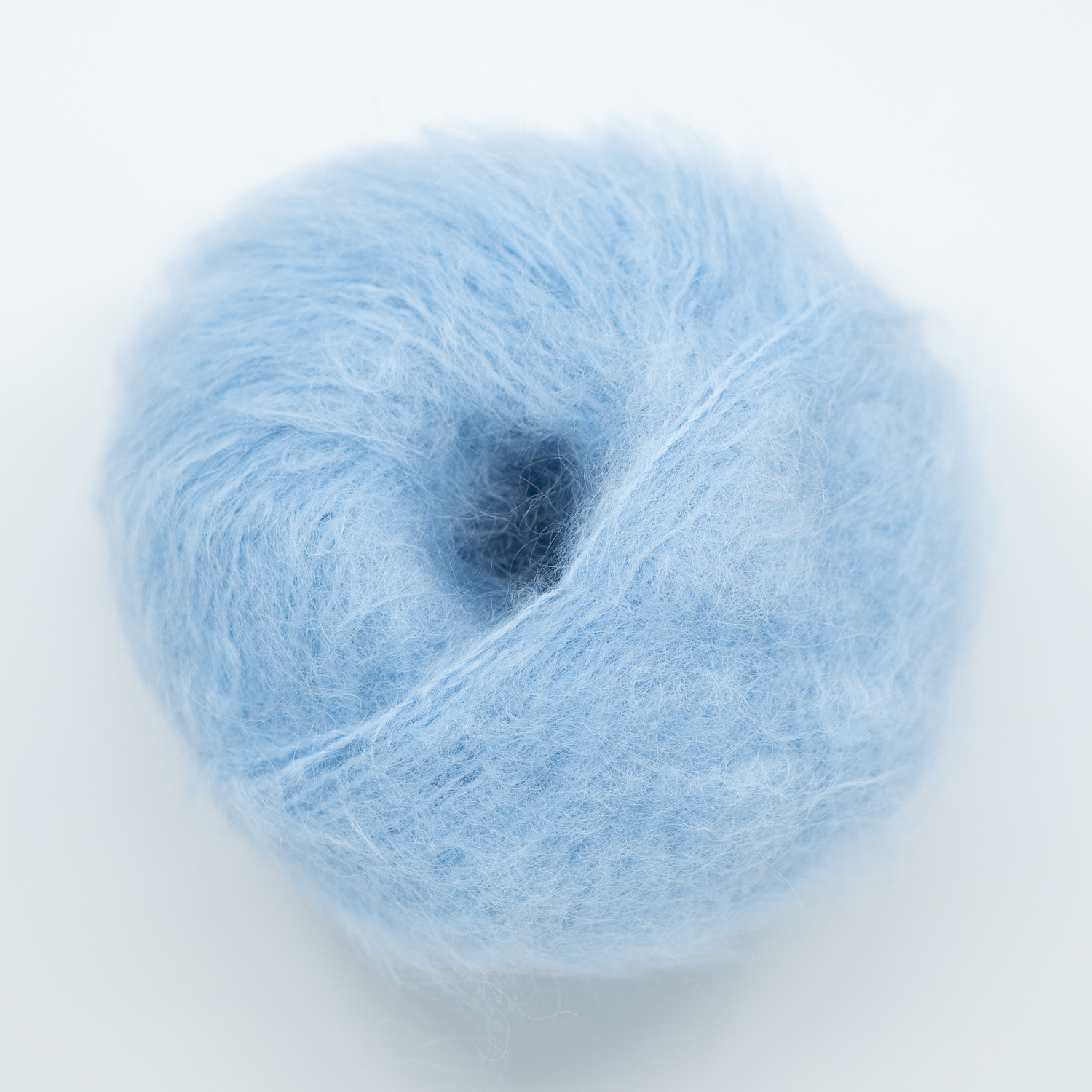  - Baby blues | Light blue mohair yarn | Fluff - by HipKnitShop - 19/03/2020