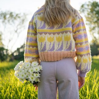  - Tulip sweater | 80s sweater knit | Knitting pattern - by HipKnitShop - 10/08/2020