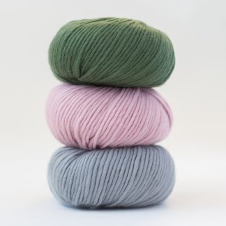 garn olivengrønn - Olive green Hip Wool yarn | 100 % wool | Thick wool yarn | - 23/01/2018