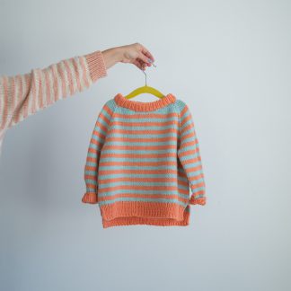 stripegenser barn strikkeoppskrift - Striped sweater women knitting pattern | Stripeday sweater - by HipKnitShop - 18/03/2019