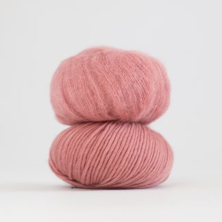online store yarn - Marshmallow Beanie | Fluffy beanie knitting kit - by HipKnitShop - 31/08/2018