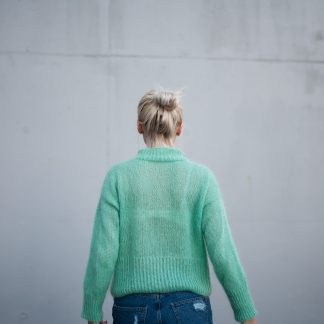 turtleneck sweater women knitting pattern - Elvira Sweater | Turtleneck sweater women knitting kit - by HipKnitShop - 03/09/2018