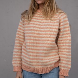 stripestrikk genser - Striped sweater women knitting pattern | Stripeday sweater - by HipKnitShop - 18/03/2019