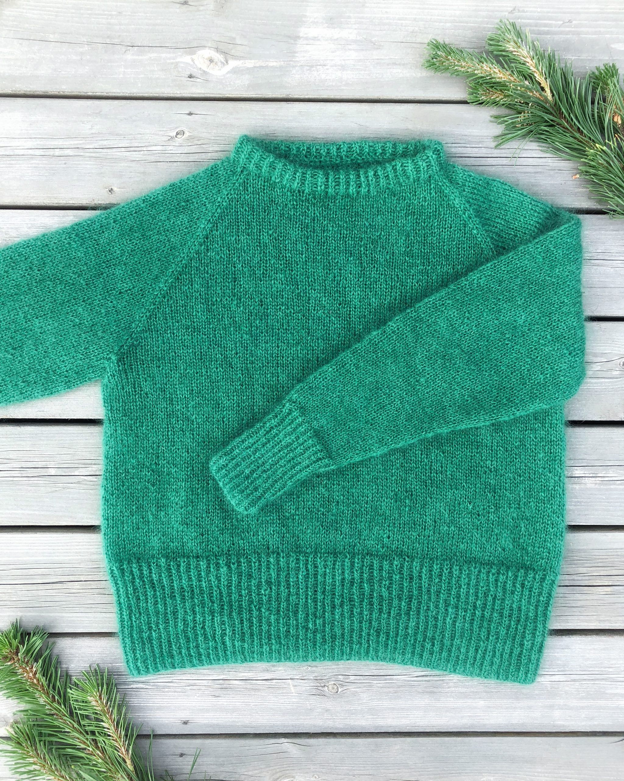 grønn genser dame - Eben Sweater | Basic sweater women knitting kit - by HipKnitShop - 29/06/2018