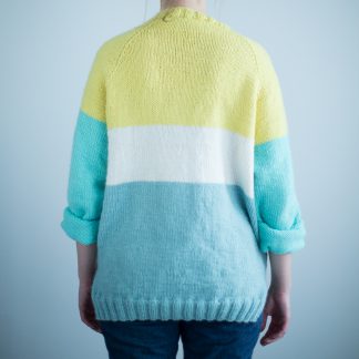 knitting pattern women sweater raglansleeves