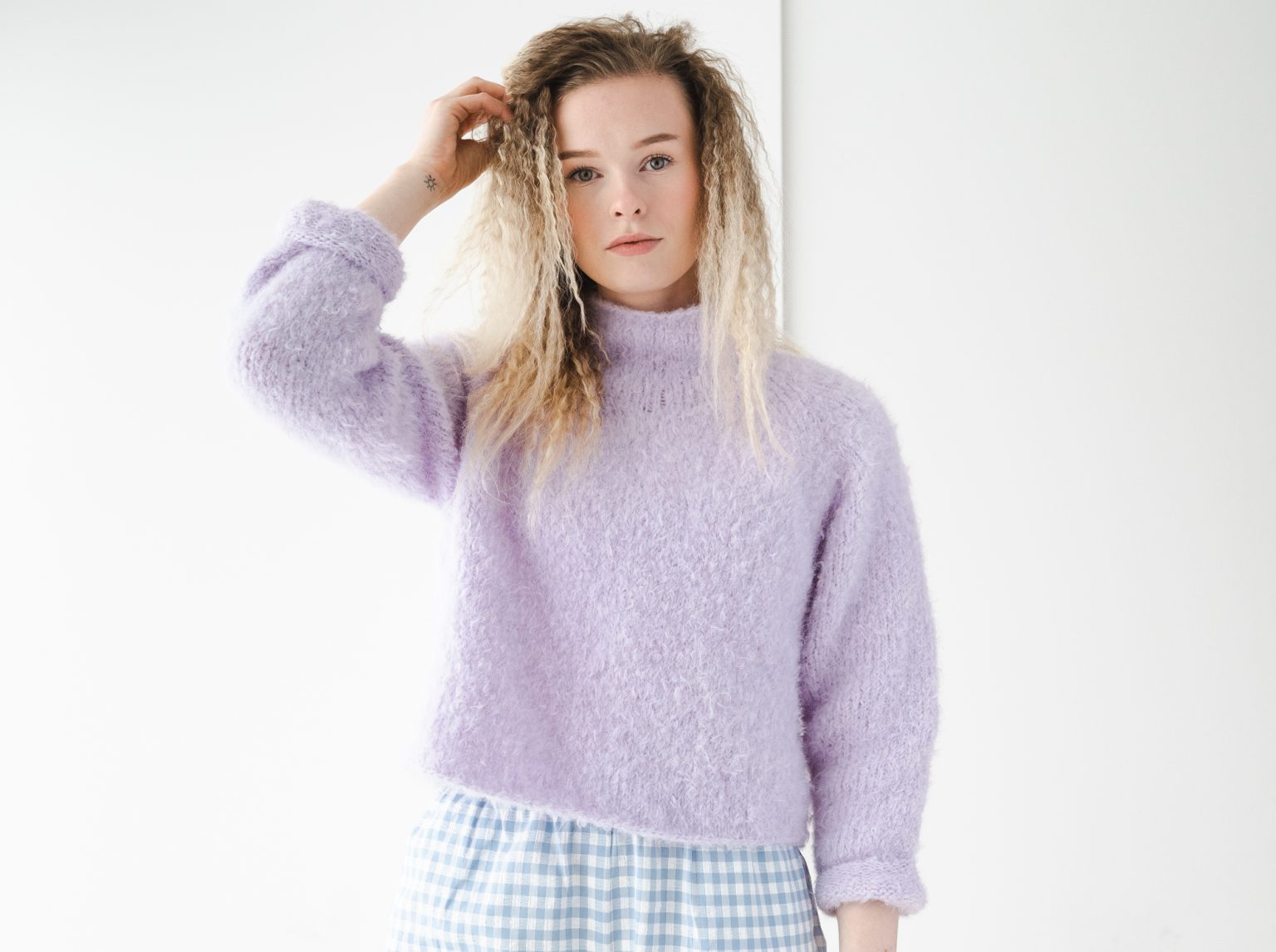 Wild sweater | Turtleneck sweater women | Knitting pattern - by HipKnitShop