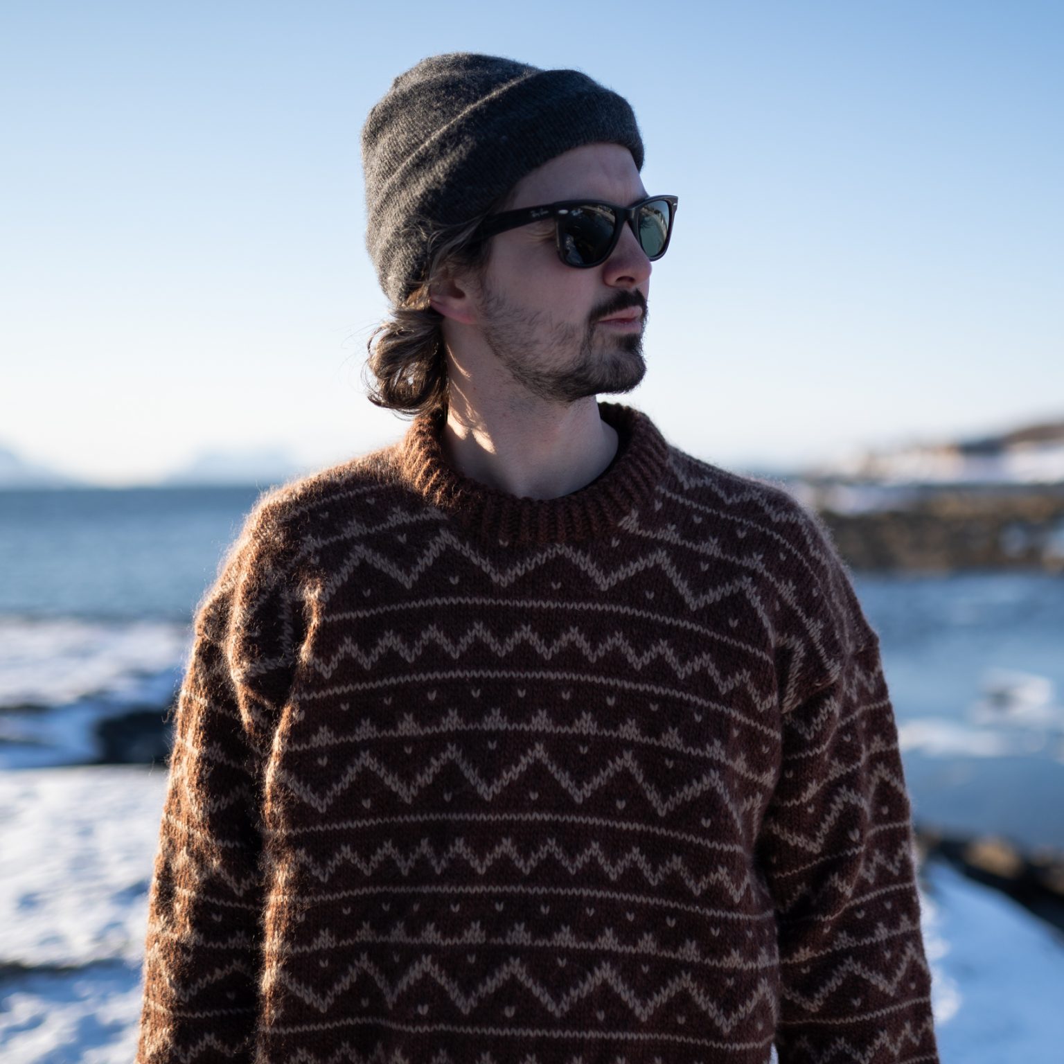 Tivoli sweater | Mens knitted sweater | Knitting pattern by HipKnitShop