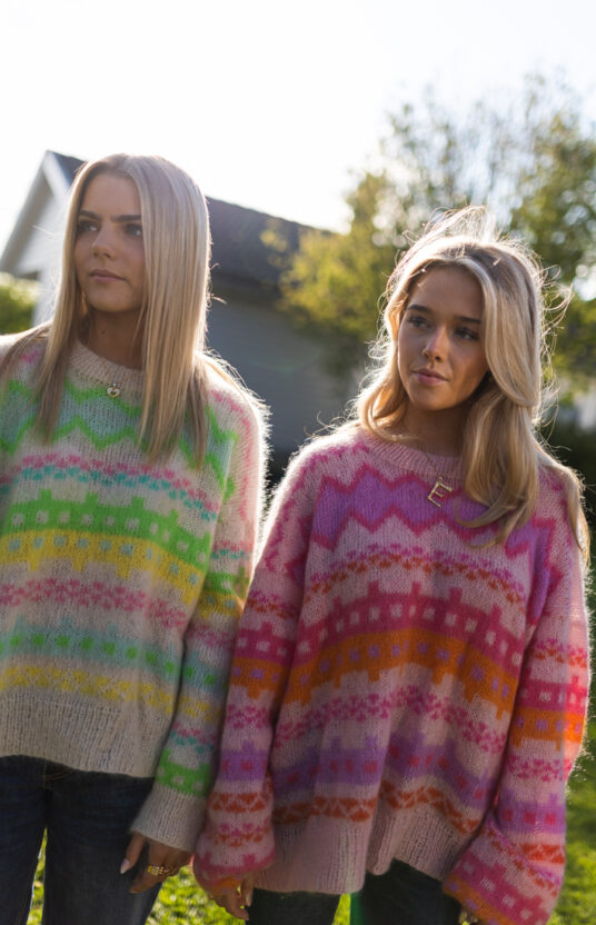 80talls genser mohair farger inspirasjon strikkeoppskrift dame