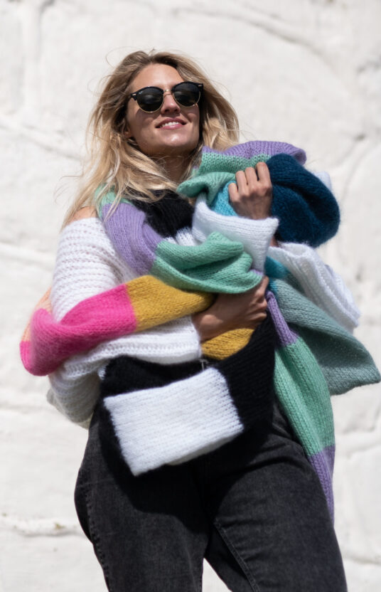 nybegynnerstrikk skjerf fargerikt mohair