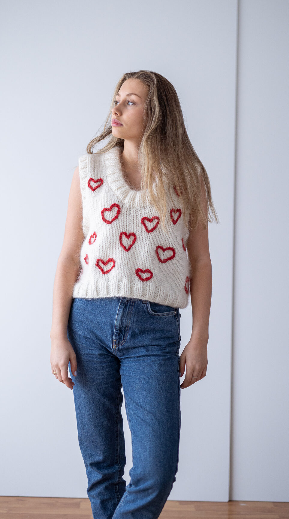 78044-Hearts-Out-vest-kit-14 - HipKnitShop