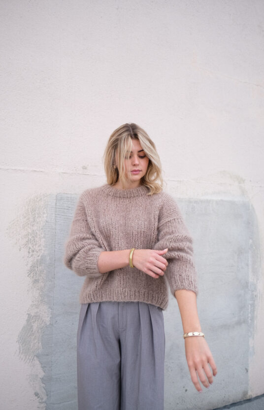 strikkegenser mohair chunky strikk kosegenser strikkeoppskrift enkel dame fluffy