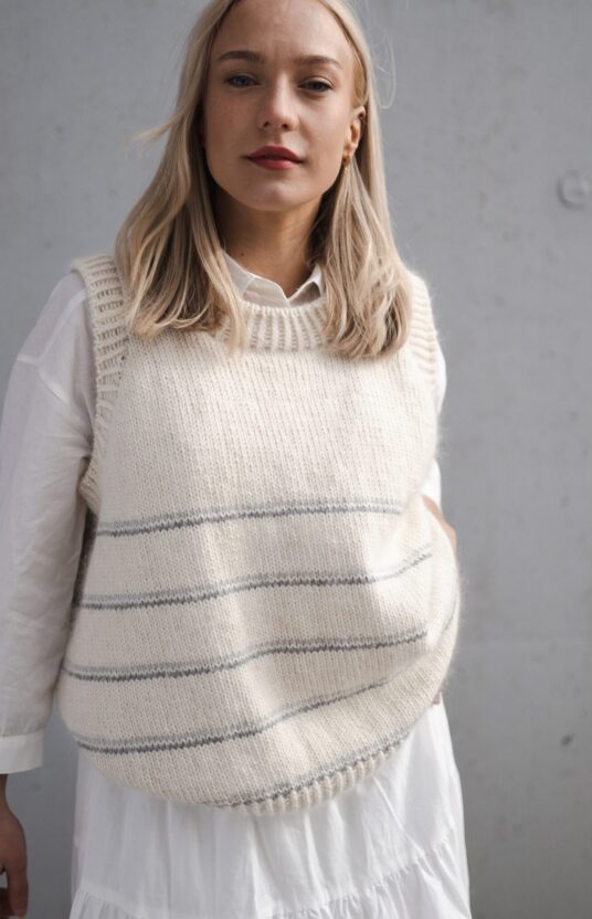 slipover women knitting pattern