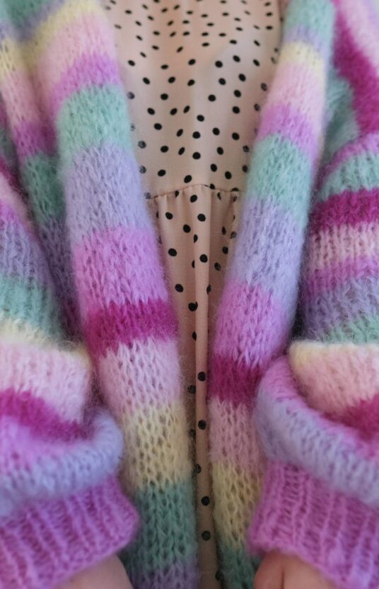 stripejakke fluffy knit pattern