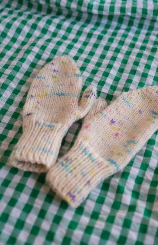 knitting pattern mittens children