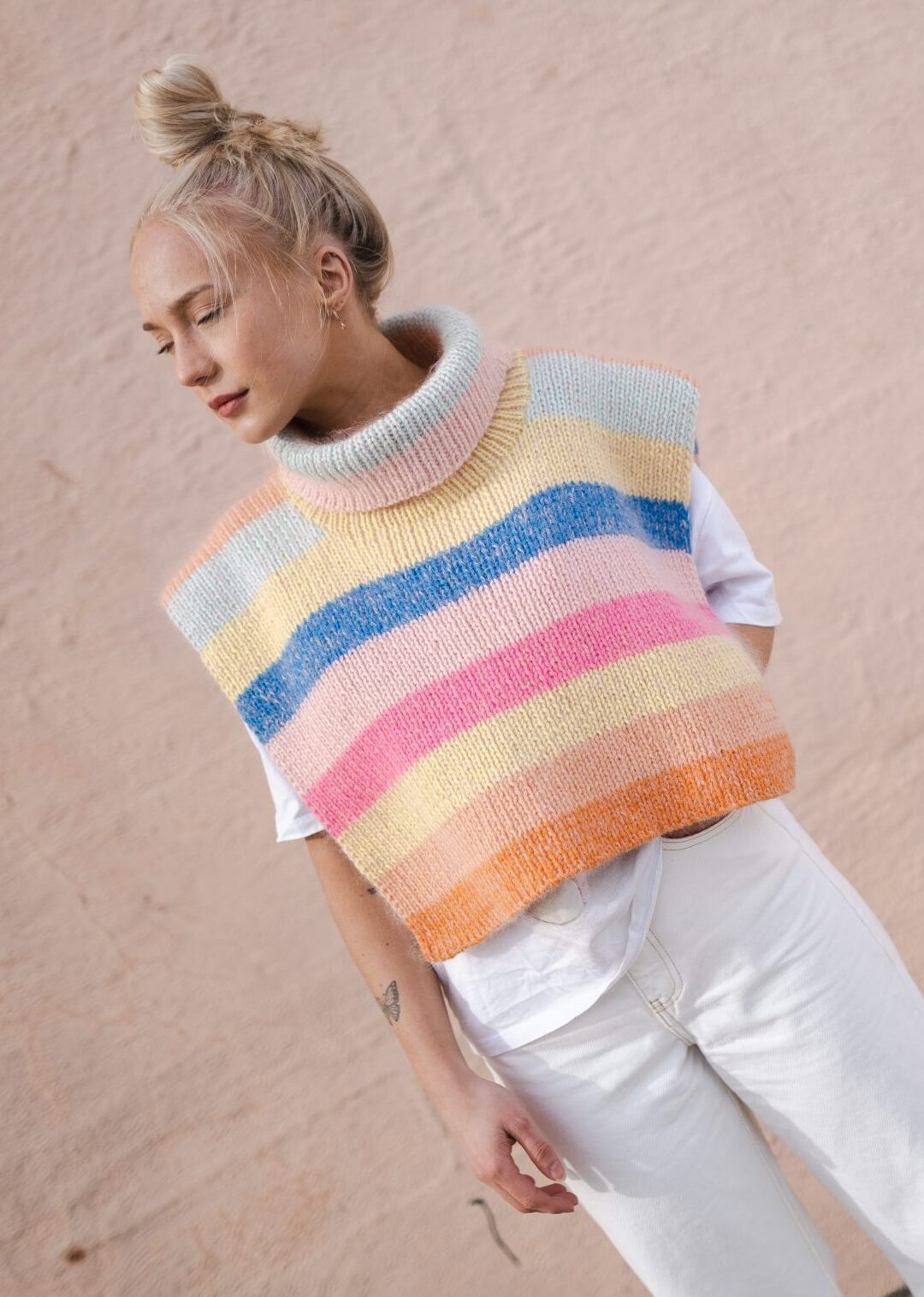 139003-Pop-hals-XL-kit-striper - HipKnitShop strikket hals dame mønster