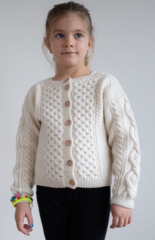 Children's knitted cardigan for girl