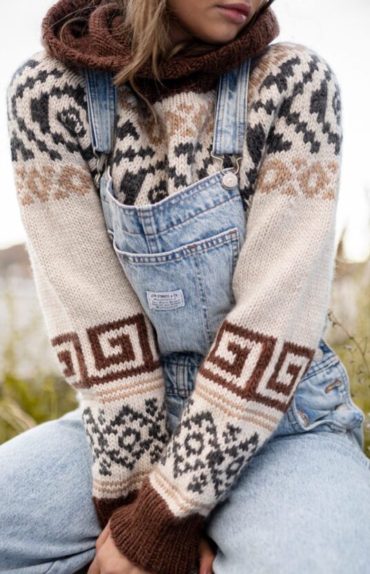 strikkegenser rundfelling dame