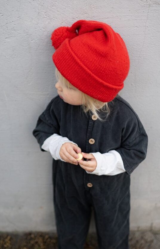 strikkeoppskrift nisselue barn