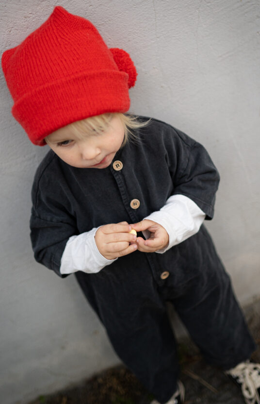 strikkeoppskrift nisselue barn