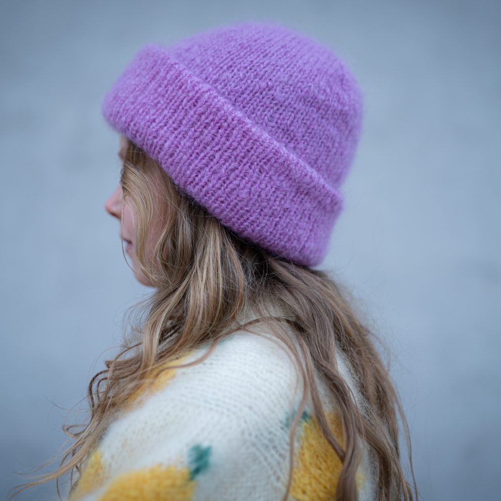 145844-Love-bird-beanie-kit - HipKnitShop strikkeoppskrift enkel lue barn