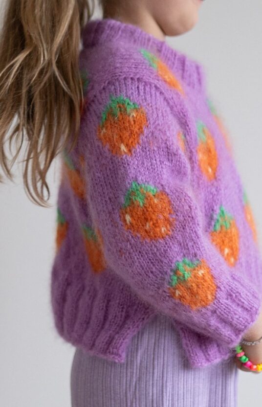 cool knitting sweaters for children and adults pattern