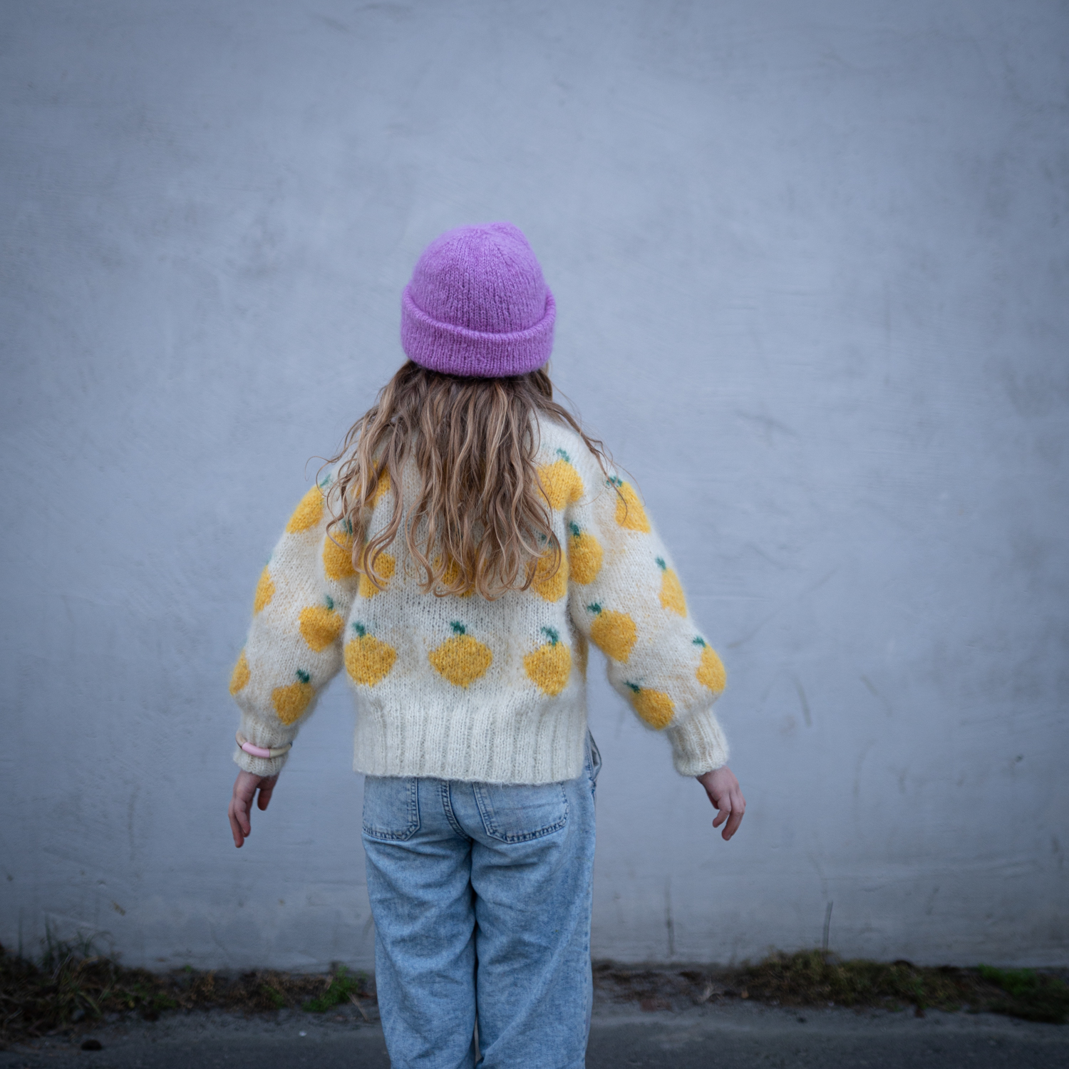 146746-Fruity-genser-barn-strikkeoppskrift-31 - HipKnitShop mønstergenser barn oppskrift