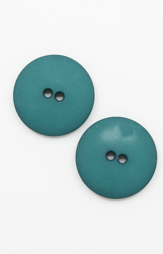 158843-Rod-plastknapp-stor-5 - HipKnitShop Mørk grønn knapp strikk