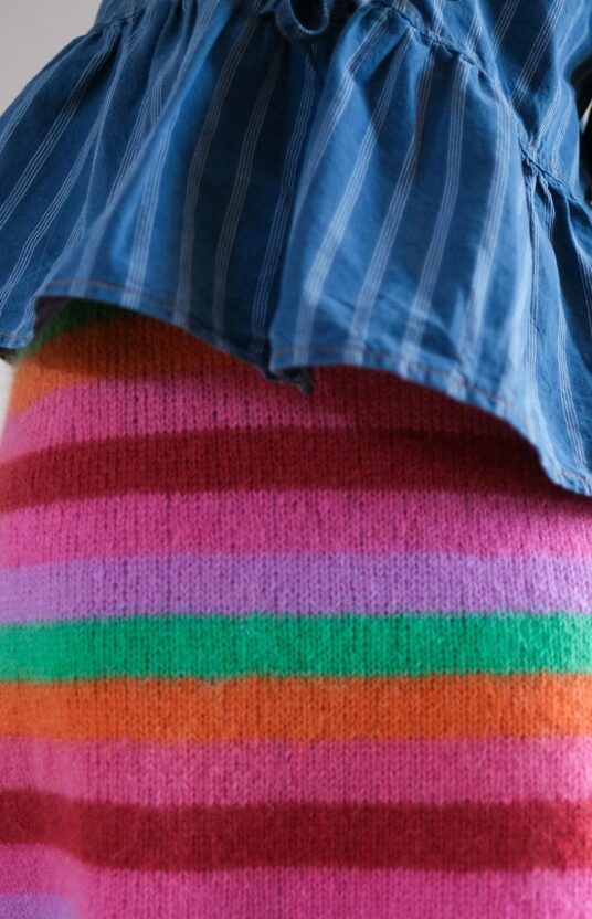 strikkeoppskrift langt skjørt dame