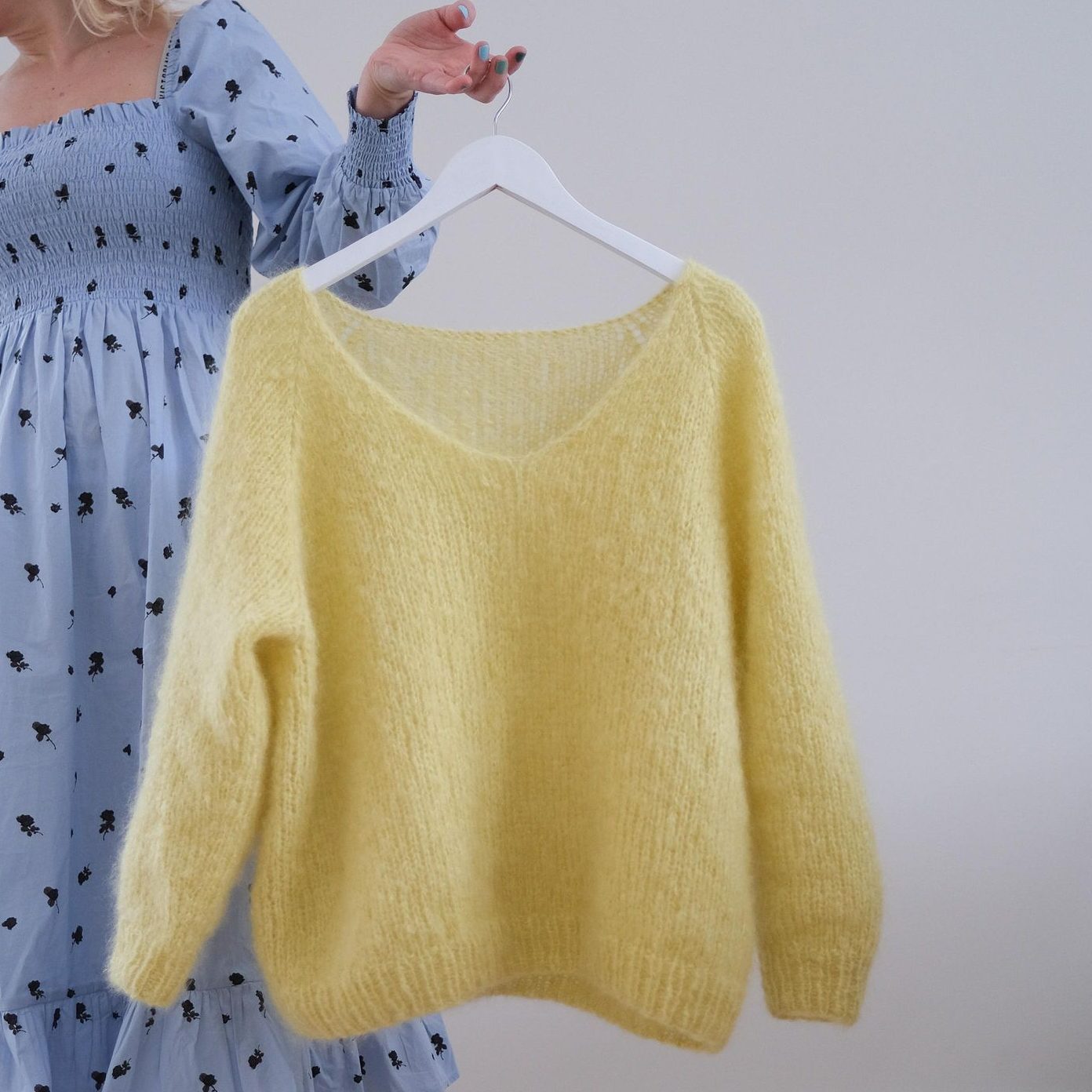 164663-Ny-Fluff-genser-kit - HipKnitShop