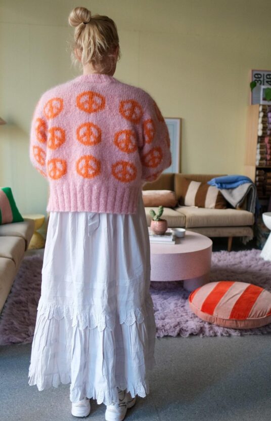 strikkeoppskrift genser peace