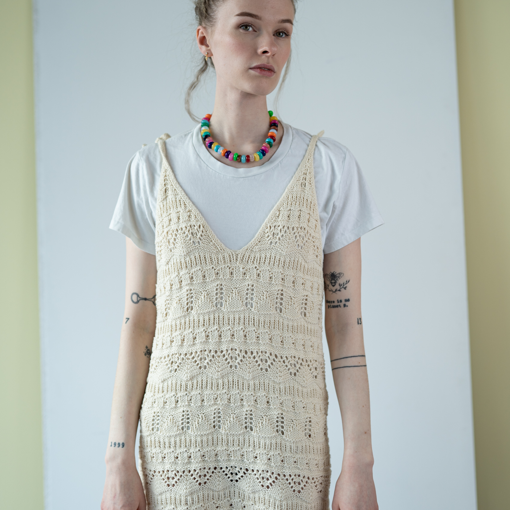 174141-Helle-kjole-kit-11 - HipKnitShop sommerkjole dame strikkeoppskrift