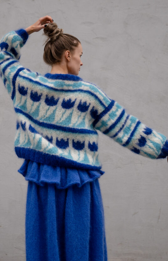 Tulipan genser strikkeoppskrift fluffy mohair genser dame strikk 80talls oppskrifter