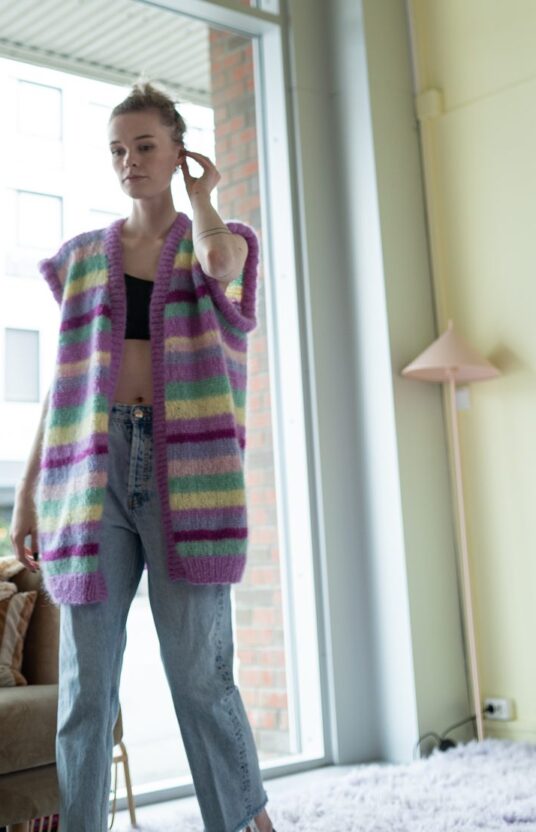 strikkeoppskrift vest dame