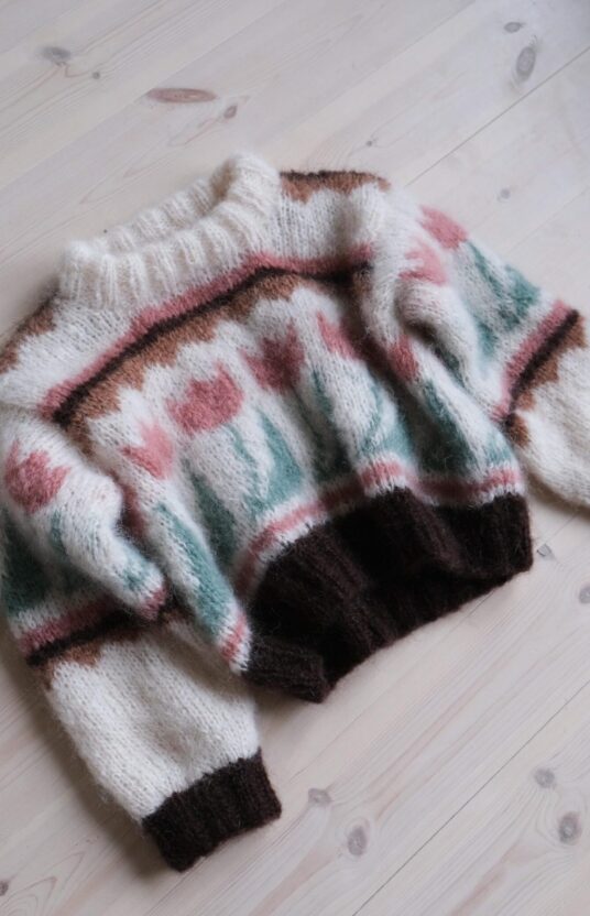 strikkeoppskrift genser jente barn