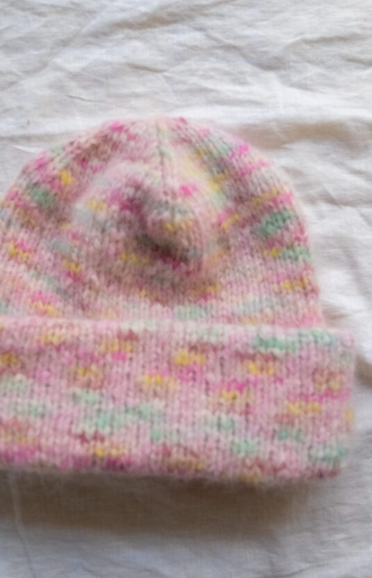 strikkeoppskrift håndfarget garn