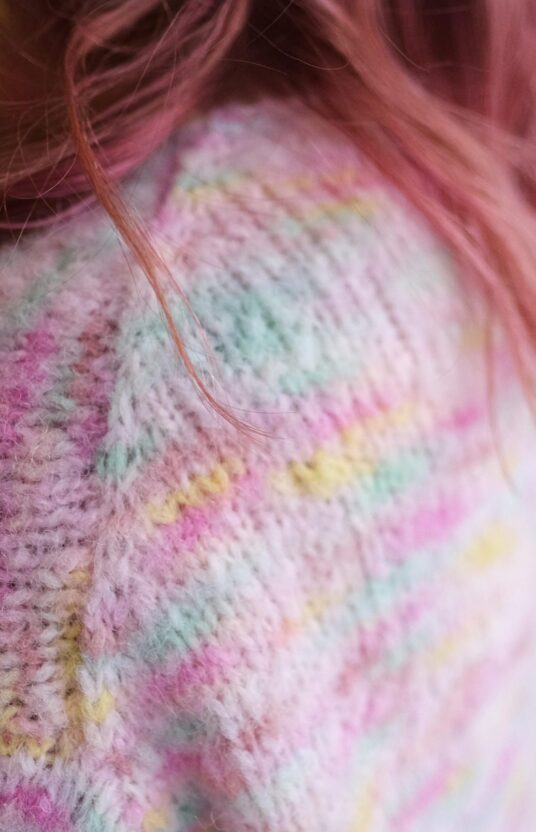 håndfarget garn oppskrift