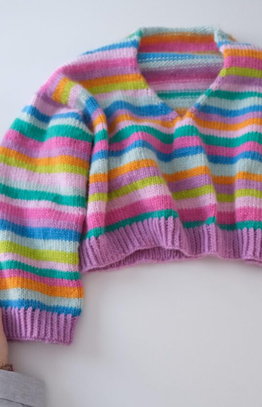 strikkeoppskrift stripegenser dame