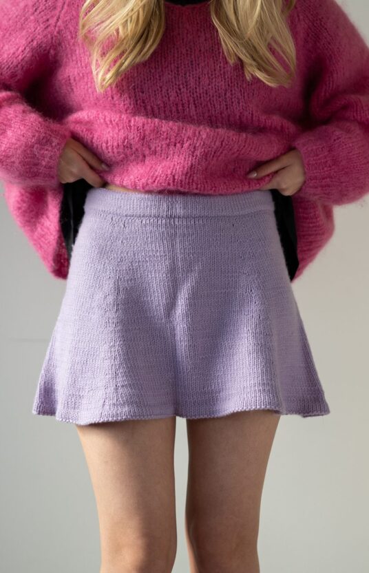 Skjørt til dame strikkeoppskrift