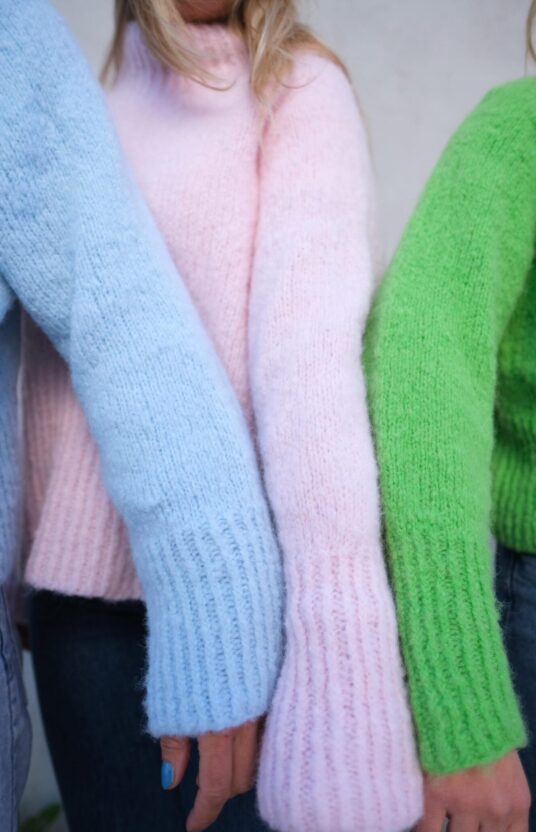 Deilig strikket genser