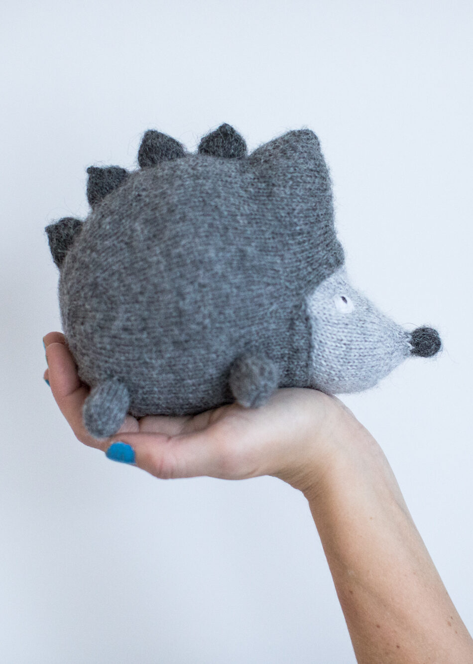 kosedyr strikkeoppskrift pinnsvin - HipKnitShop Herbert hedgehog kosedyr strikkeoppskrift pinnsvin