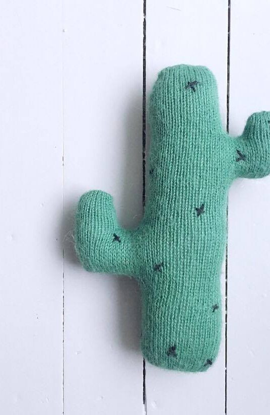 Cactus knitting pattern