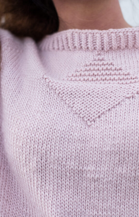 25228-Parkenstrikk-Strikkehefte-8 - HipKnitShop strikkeinspirasjon genser