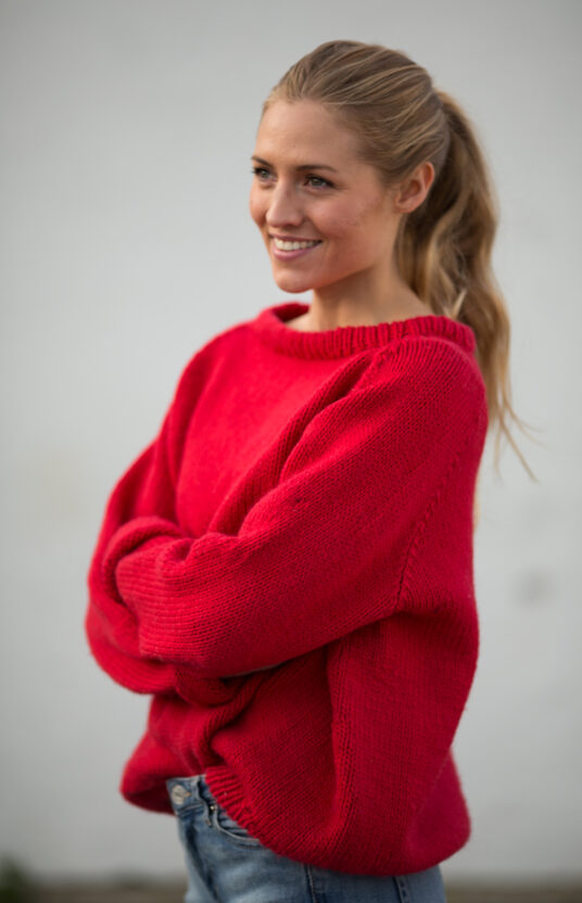 strikkeoppskrift genser dame rød