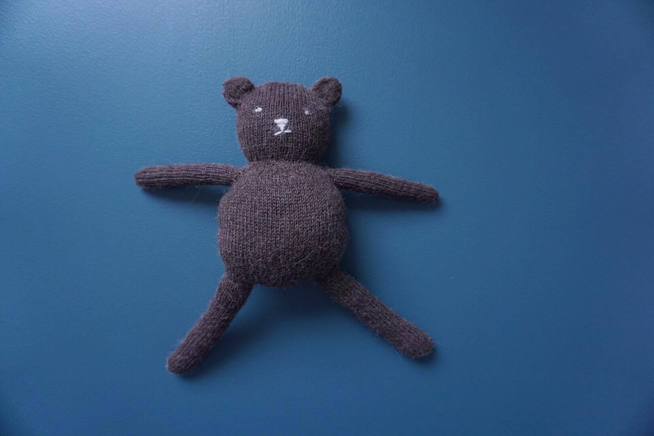 25503-Bamse-strikkeoppskrift - HipKnitShop teddybear